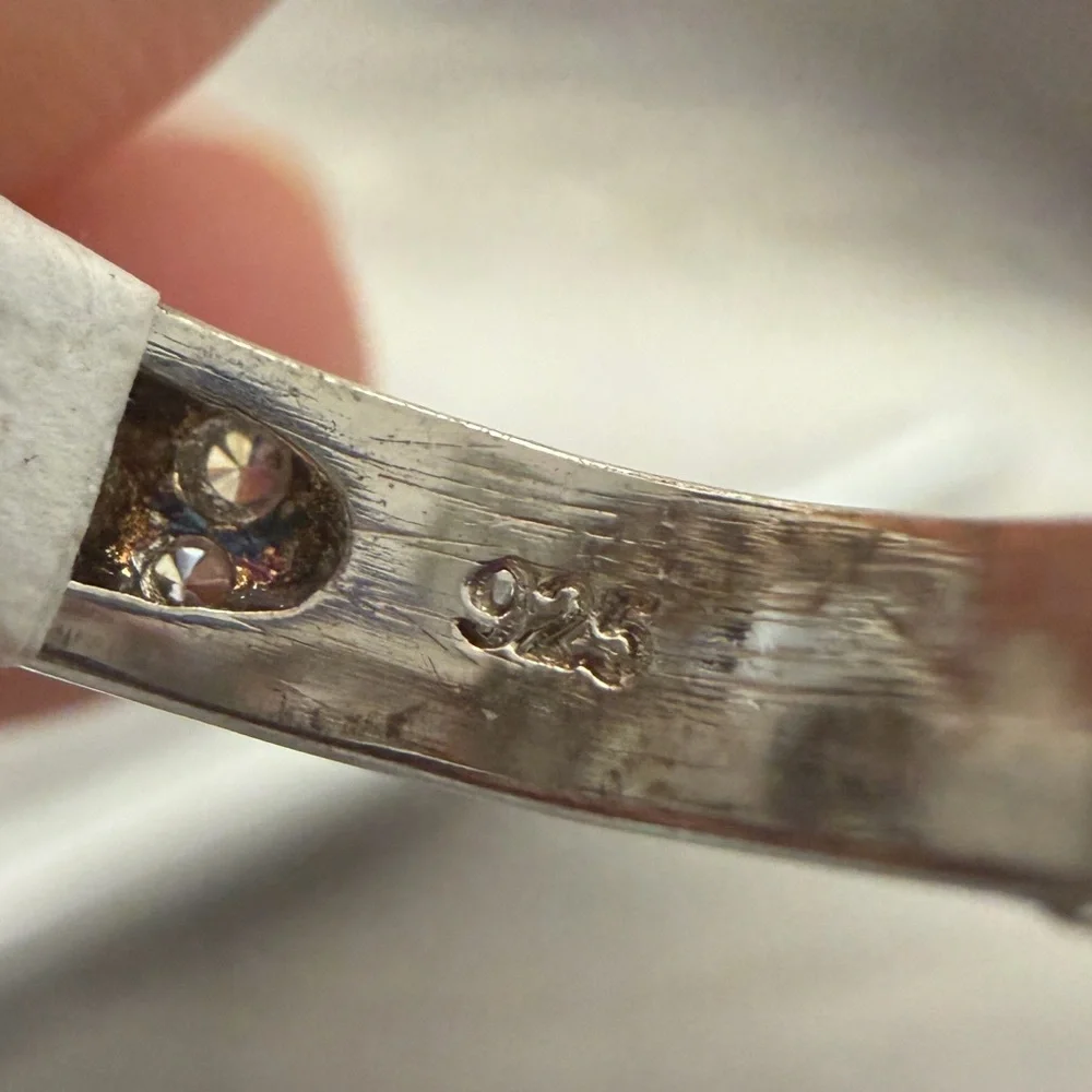 Elegant Sterling Silver Ring with‎ Crystal Accents .925